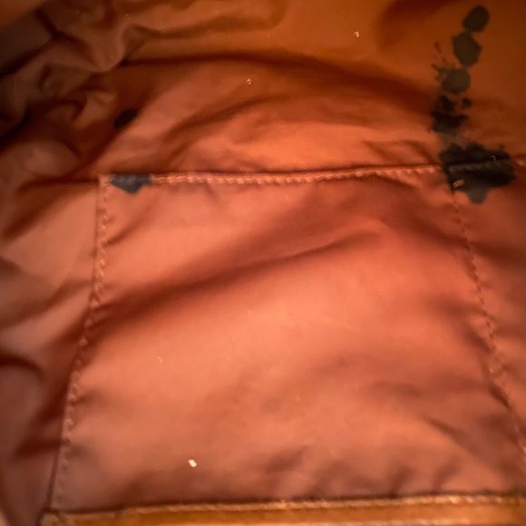 SOLD
Danier Brown Leather Hobo Bag with Tassel Closure - Picture 9 of 9